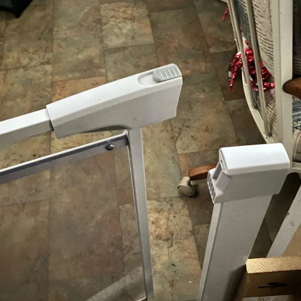 Babelio Acrylic Extra wide walk thru gate